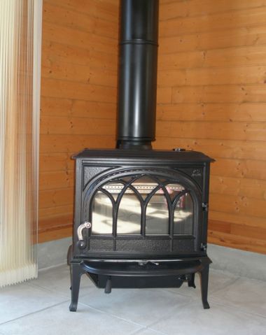 Печь-камин Jotul F 400 BP